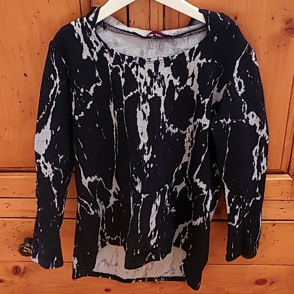 Aqua Girls Hoodie, Size M